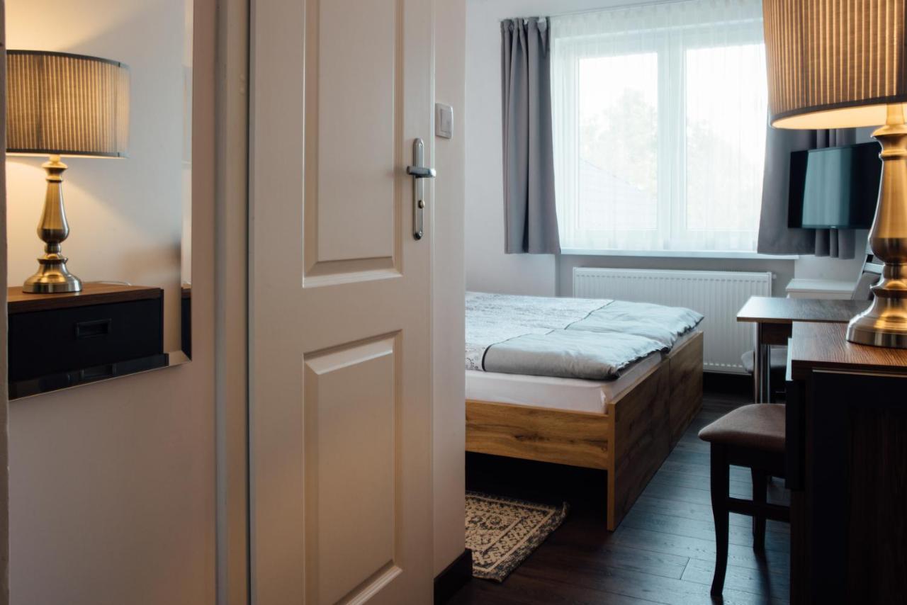 Motelik Janowski Szprotawa エクステリア 写真